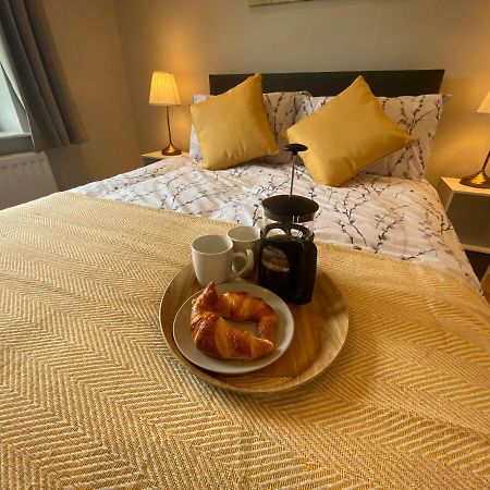 The Gate Lodge At Dunnanew - 4 Star- Sleeps 5 Seaforde Exterior photo