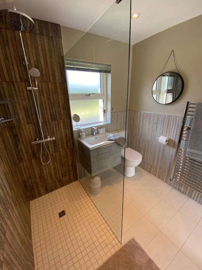 The Gate Lodge At Dunnanew - 4 Star- Sleeps 5 Seaforde Exterior photo