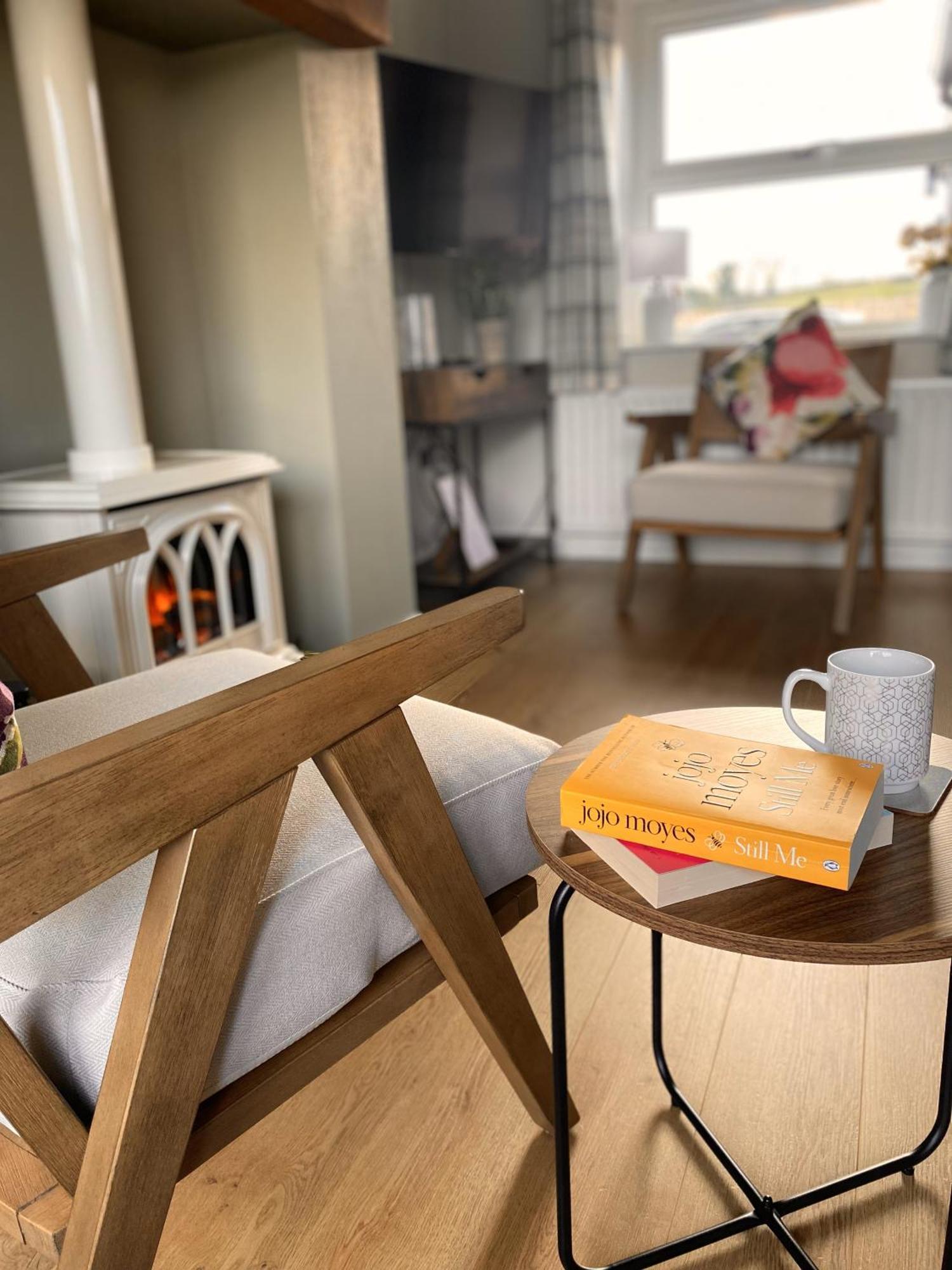 The Gate Lodge At Dunnanew - 4 Star- Sleeps 5 Seaforde Exterior photo