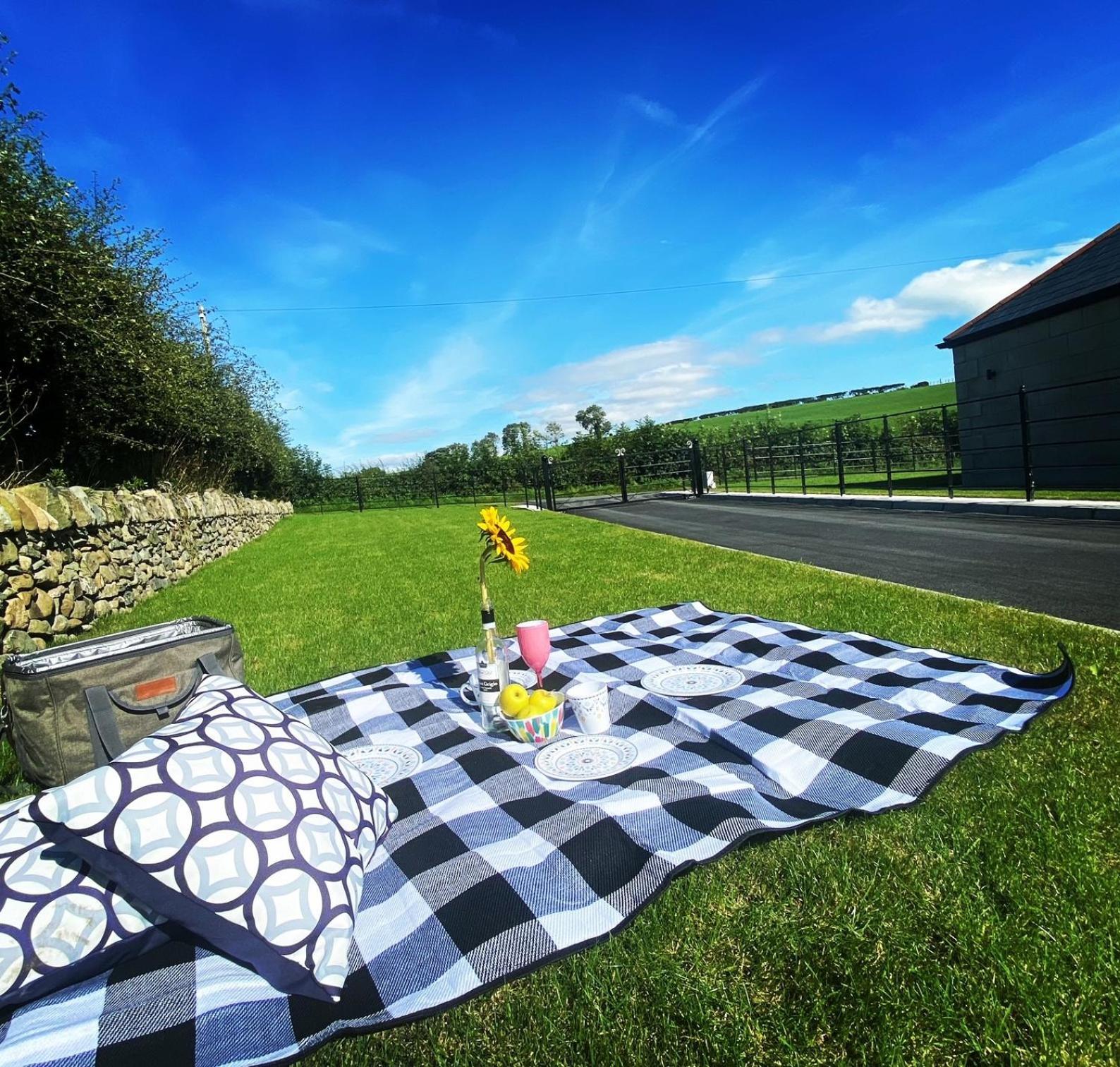 The Gate Lodge At Dunnanew - 4 Star- Sleeps 5 Seaforde Exterior photo
